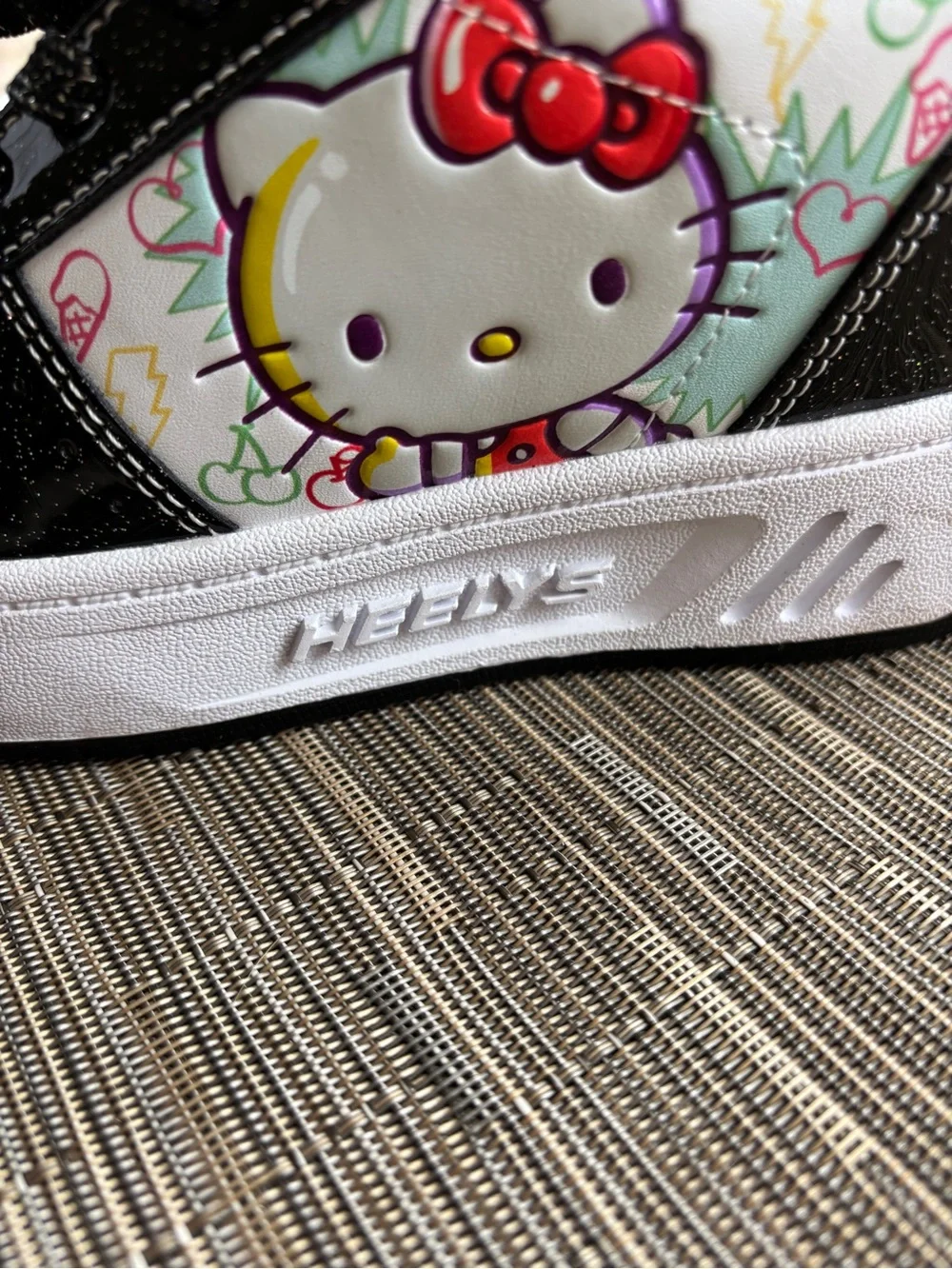 Heelys sneaker hello
